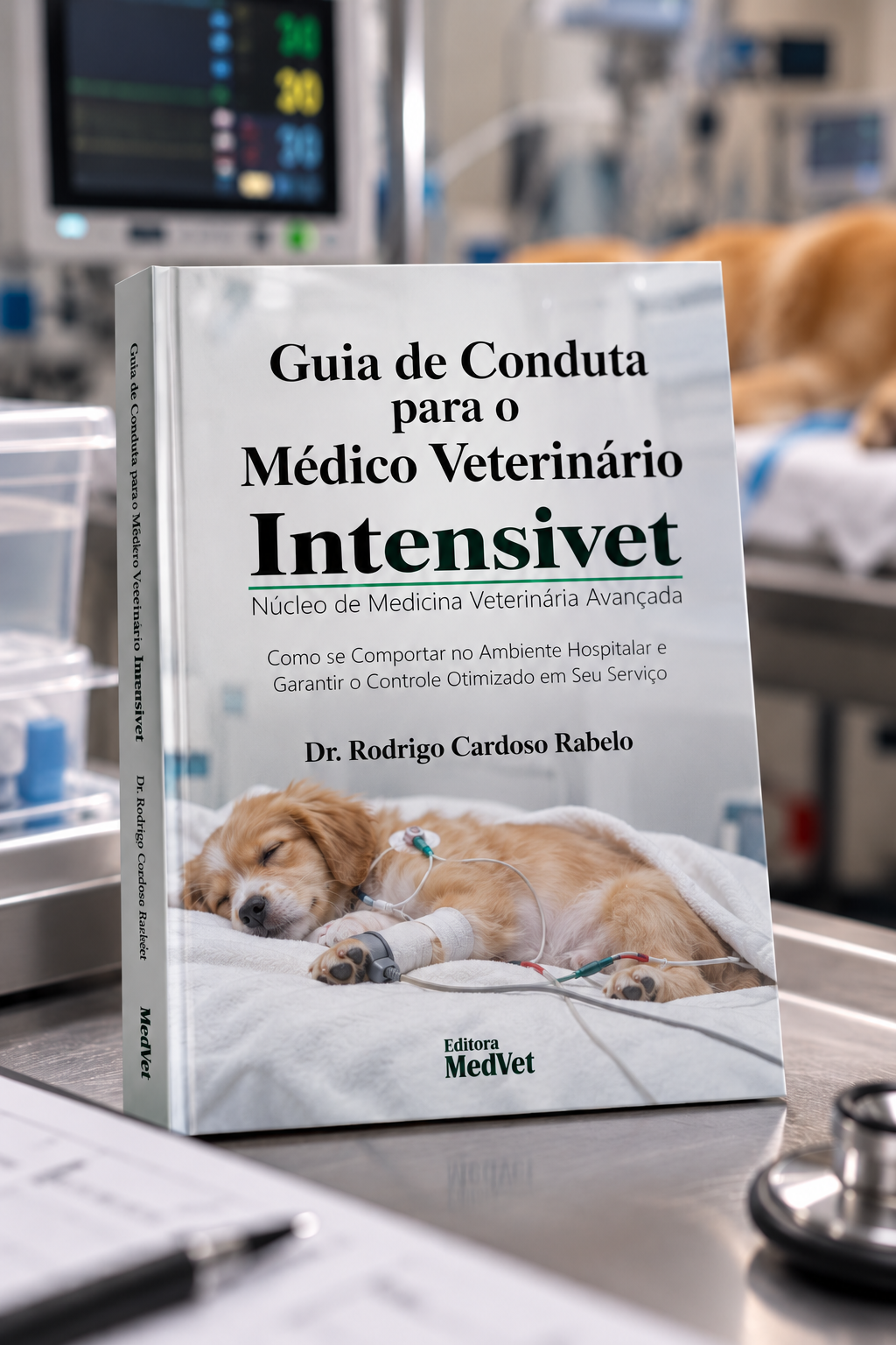 Capa do Guia de Conduta — 3ª edição, livro impresso sobre urgências em cães e gatos